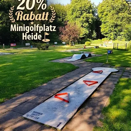 Neu - Nette Kleine In - Mit Gutscheinen Fuer Bistro Und Minigolf Apartmán Heide (Schleswig-Holstein)